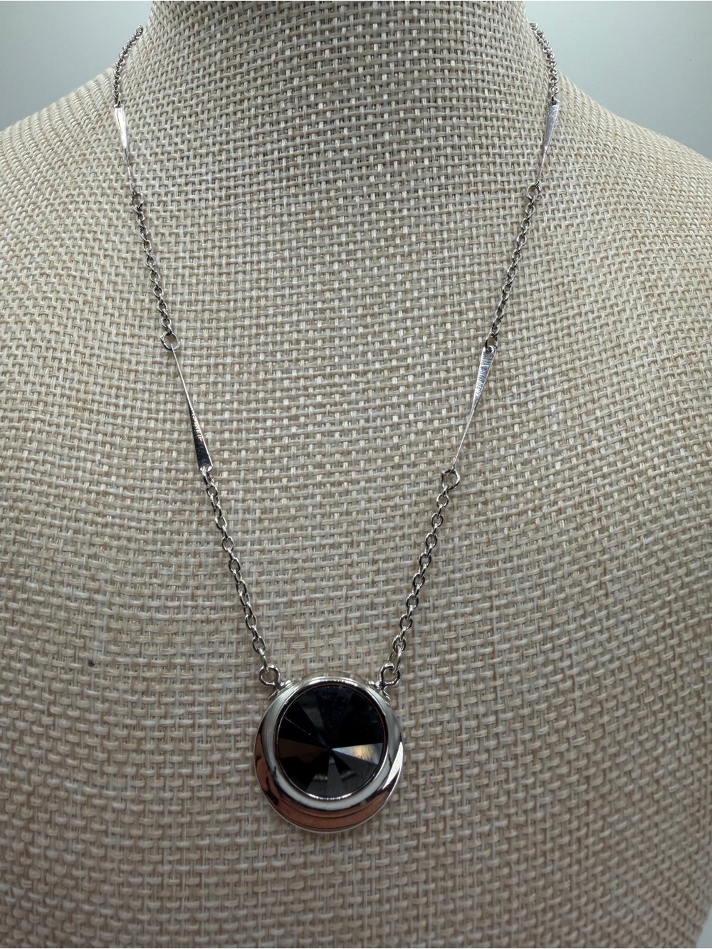 Sarah Coventry Silver-Tone Necklace with Black Faceted Center